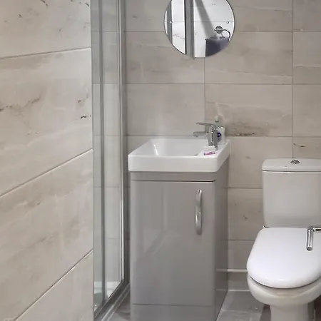 Rooftops - Uk34065 Grassington