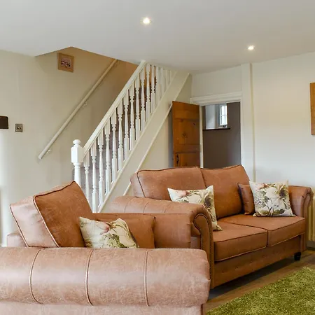 Rooftops - Uk34065 * Grassington